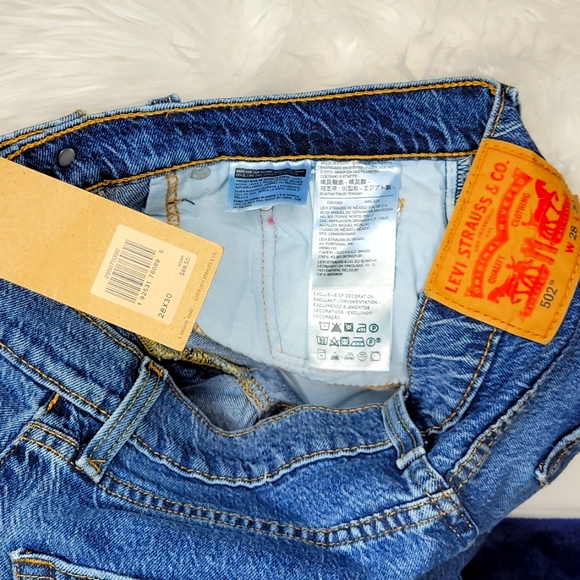 Distressed 502 Taper Levi's size 28x30 - Picture 8 of 10